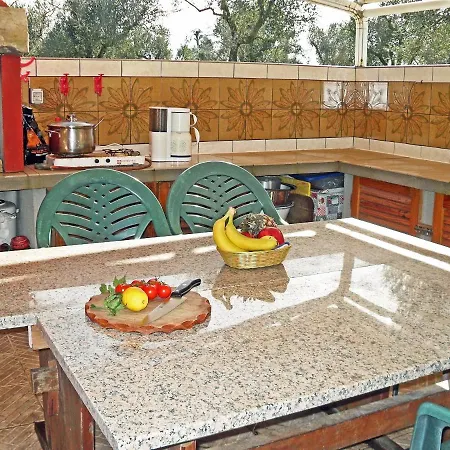 Camping Terreno-ro-bi-li 营地 *